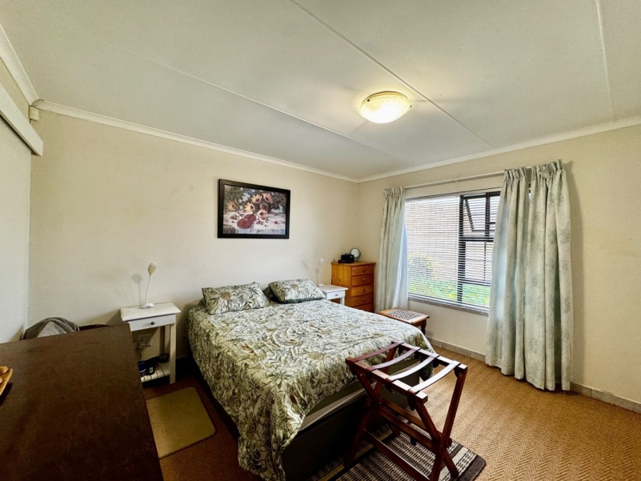 3 Bedroom Property for Sale in Heiderand Western Cape